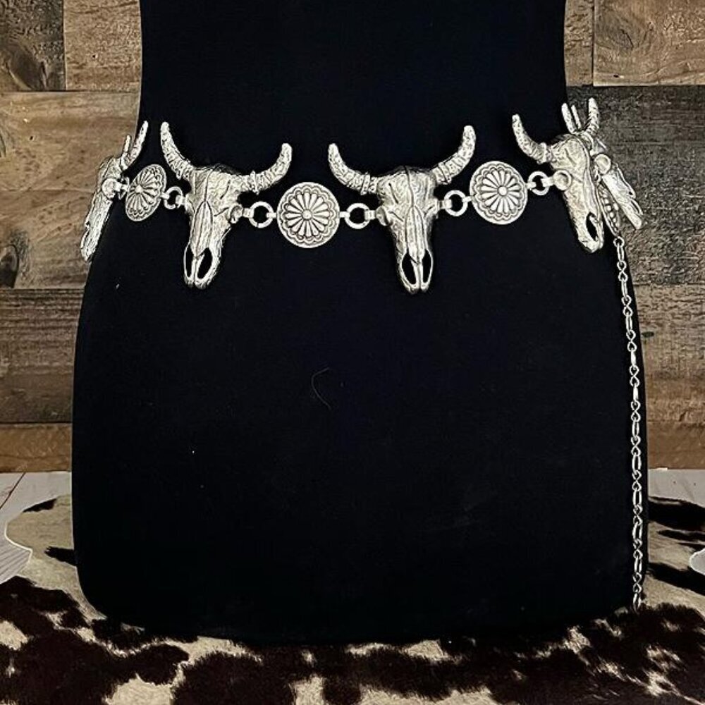 Western Steer Head Skull Concho Medallion Belt S/M by Tipi 41"